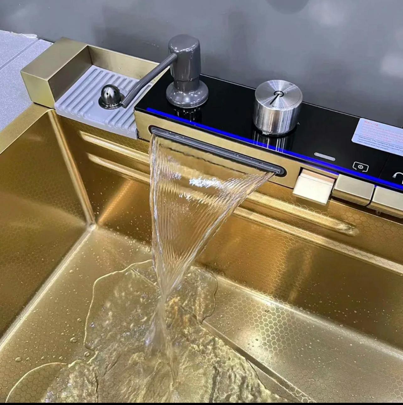Multi-Sink