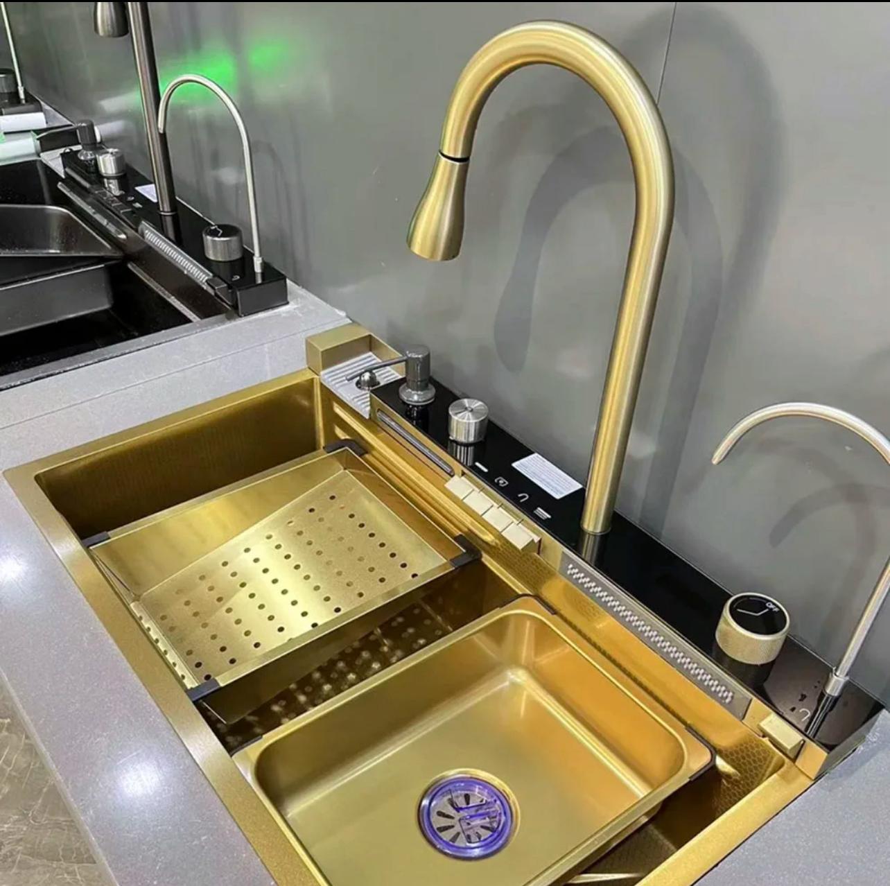 Multi-Sink