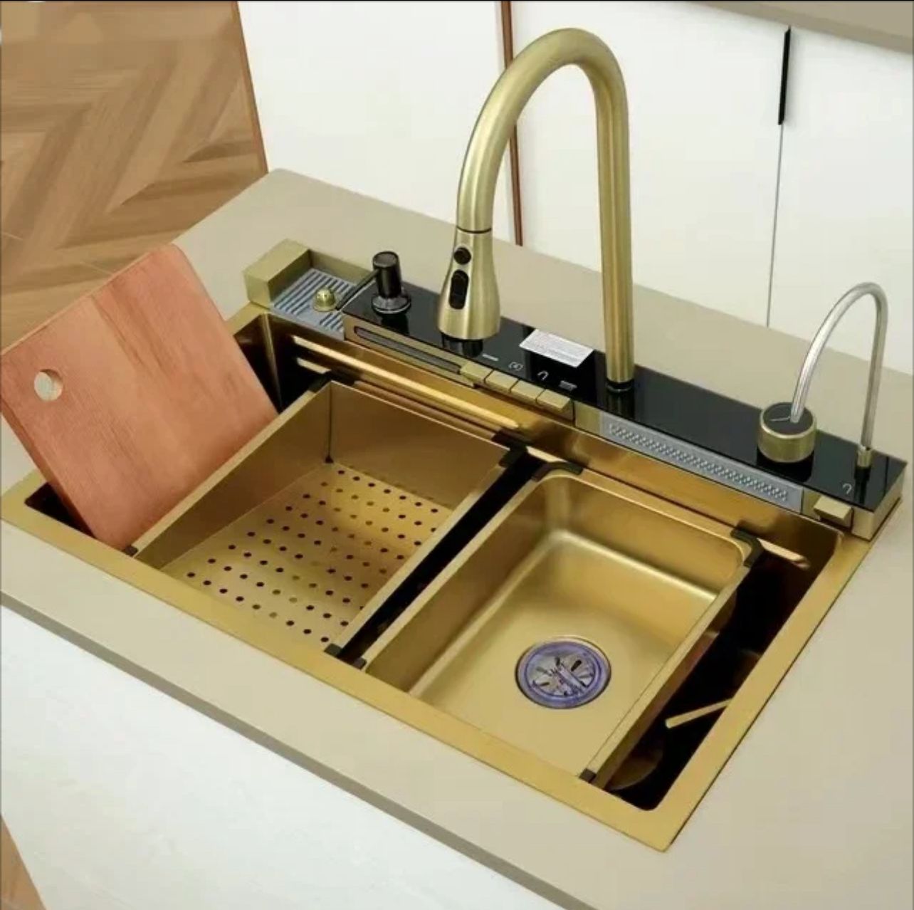 Multi-Sink