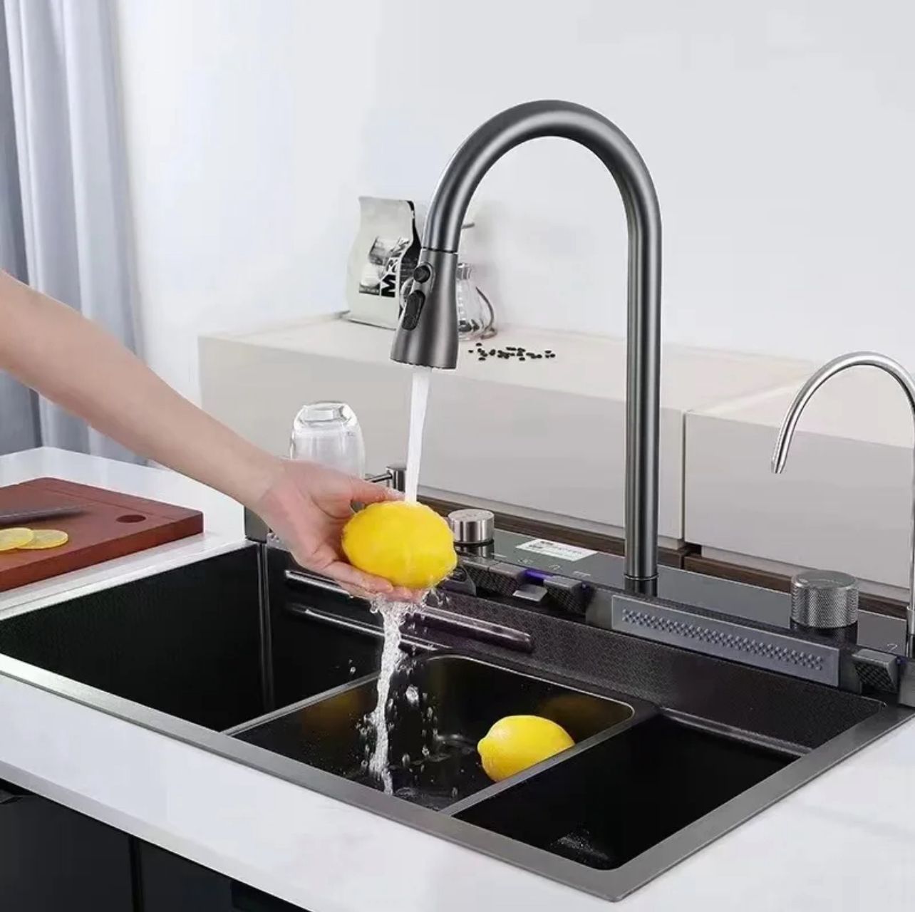 Multi-Sink